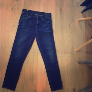 Style: Rocket Crop High Rise Skinny